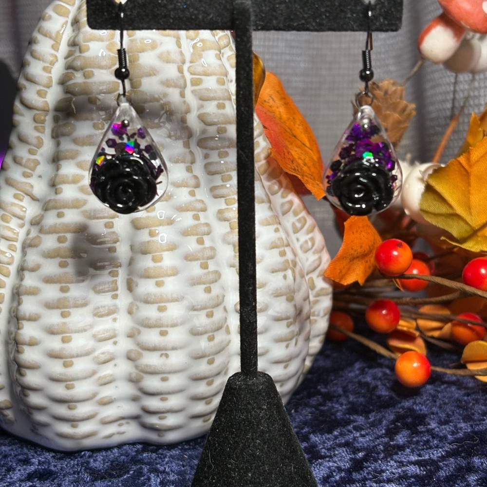 Elegant Black and Purple Rose Drop Earrings